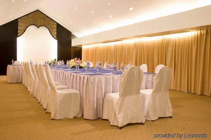 Eurasia Chiang Mai Hotel Instalações foto